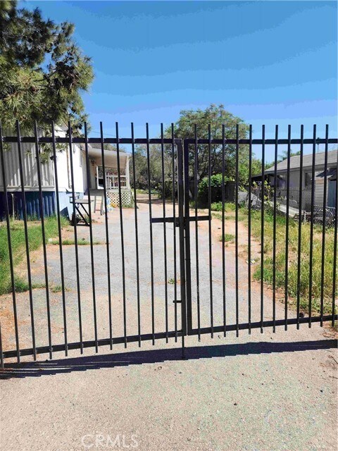 Foto del edificio - 32906 Wildomar Rd