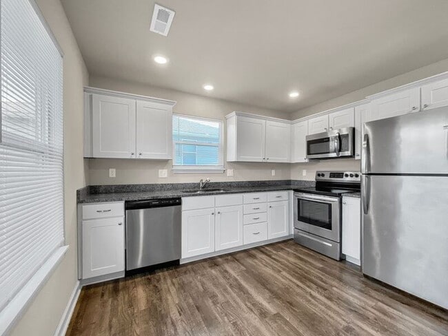 Foto del edificio - 8213 SW 3rd St