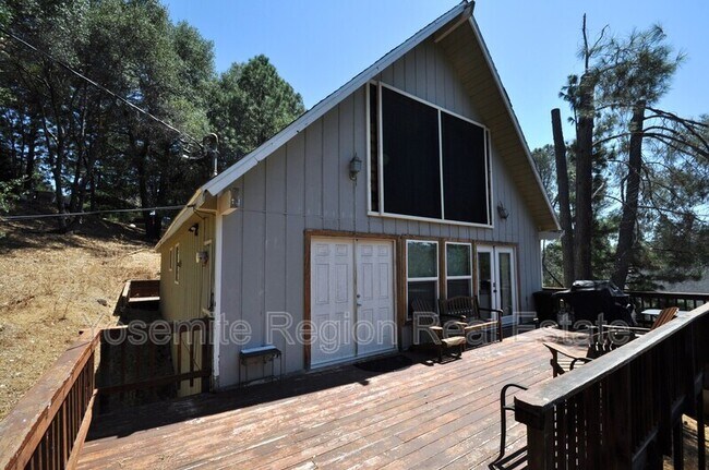 Building Photo - 20415 Pine Mountain Dr