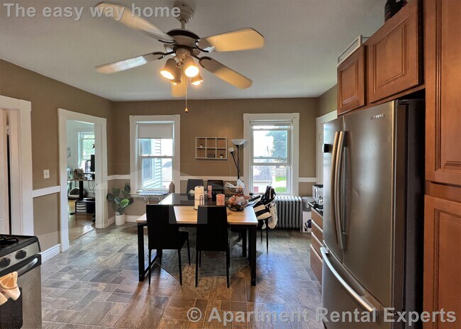 Foto del edificio - Porter Sq / Alewife 3 Bedroom, 2 Baths, Hu...