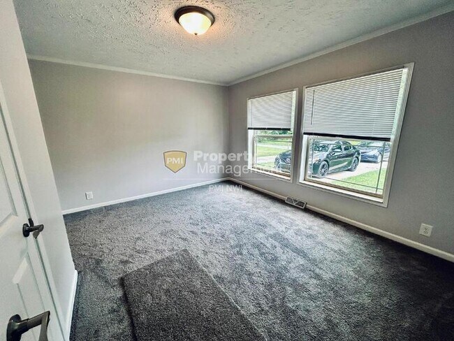 Building Photo - 3636 Kansas St