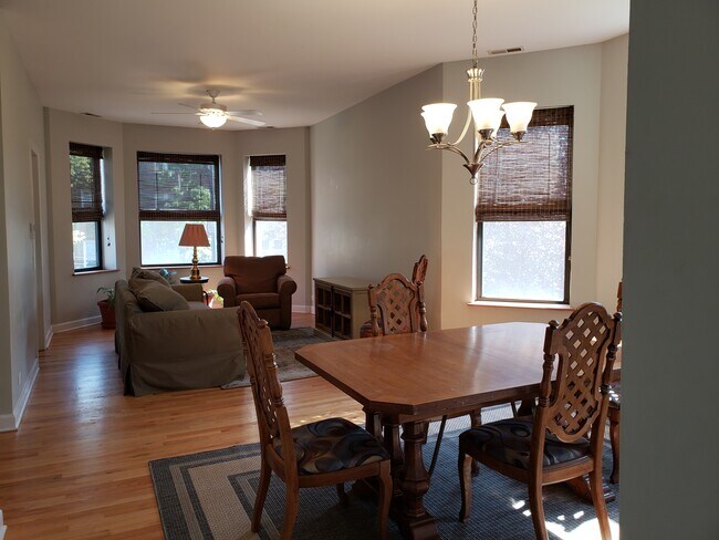 Living room and dining room - 526 N Homan Ave