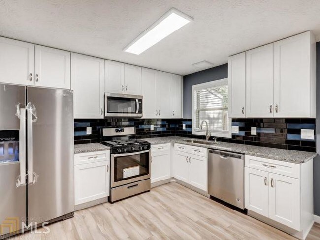 Building Photo - 2 bedroom in Fayetteville GA 30214