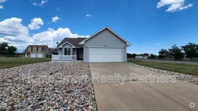 Building Photo - 203 W Coal Creek Dr