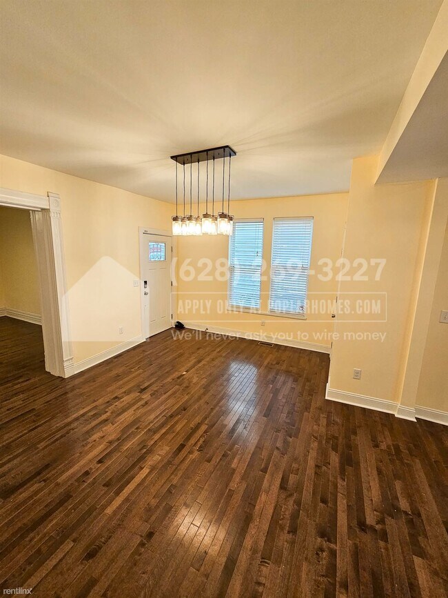 Foto del edificio - 2 br, 3 bath House - 389 W 4th Ave -