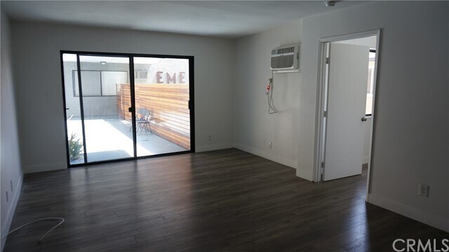 Foto del edificio - 1420 N Mansfield Ave