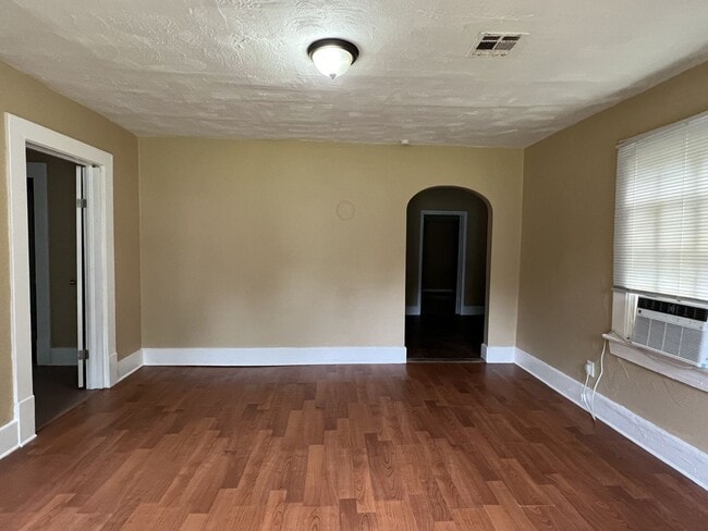 Building Photo - Home for Rent in Montgomery