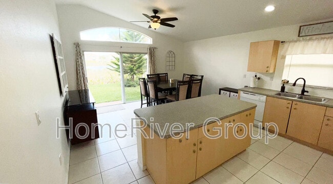 Foto del edificio - 1101 SE 20th Rd