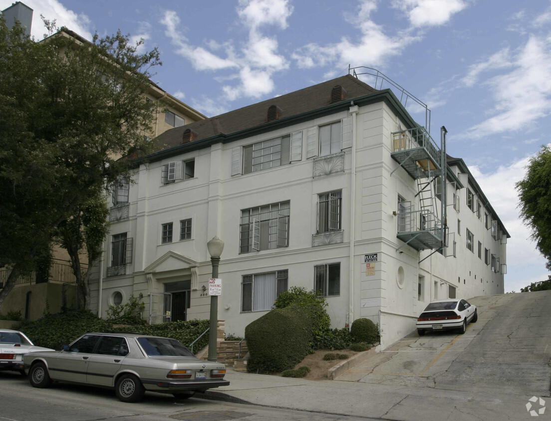 Foto del exterior - 530 Glenrock Ave