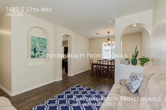 Building Photo - You don't want to miss this beautiful 3-be...