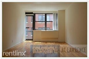 Building Photo - 857 Knickerbocker Ave