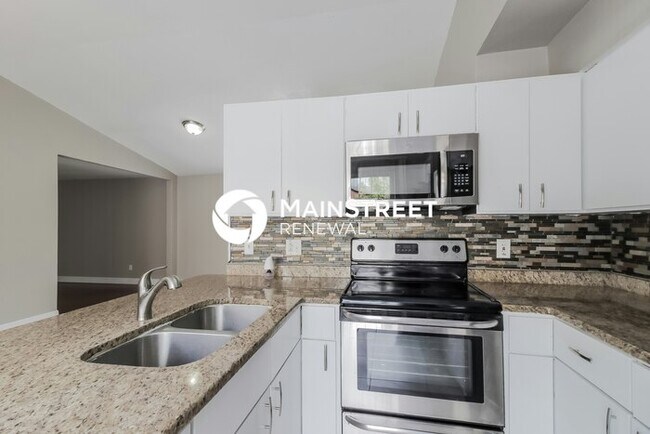 Foto del edificio - 3 Bedroom Pet-Friendly Home in Orlando, FL with Main Street Renewal