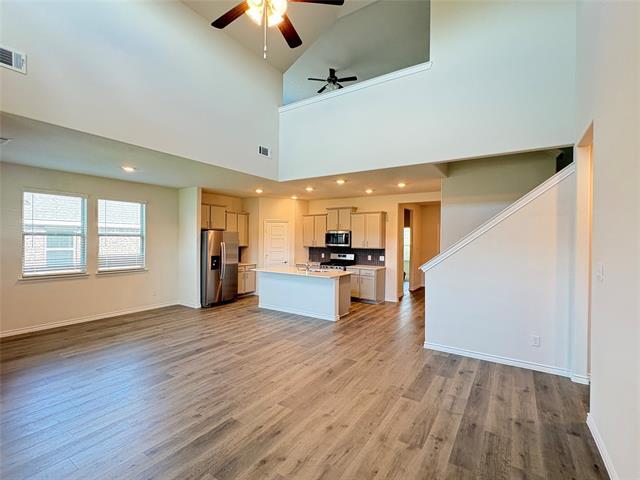 Building Photo - 6047 Tudor Pl