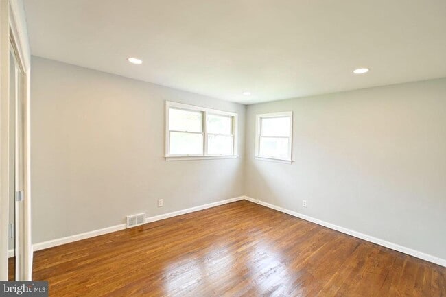Building Photo - 51 Macon Dr