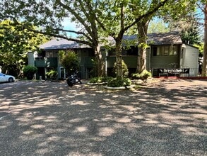 Building Photo - 8835 SW Brightfield Cir