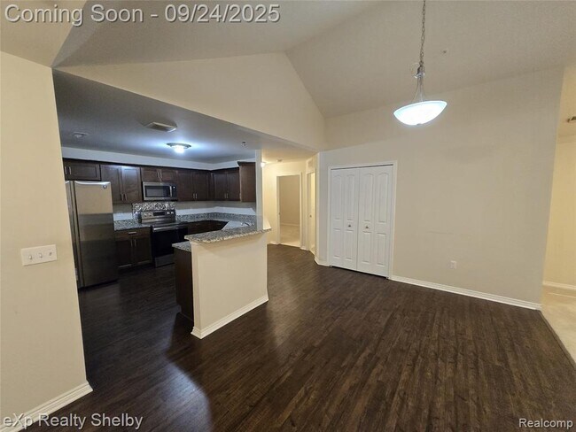 Foto del edificio - 1164 Starwood Ln