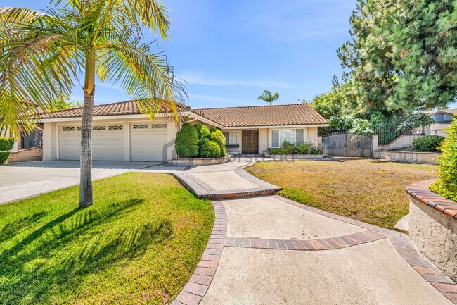 Foto del edificio - 904 Sky Meadow Pl