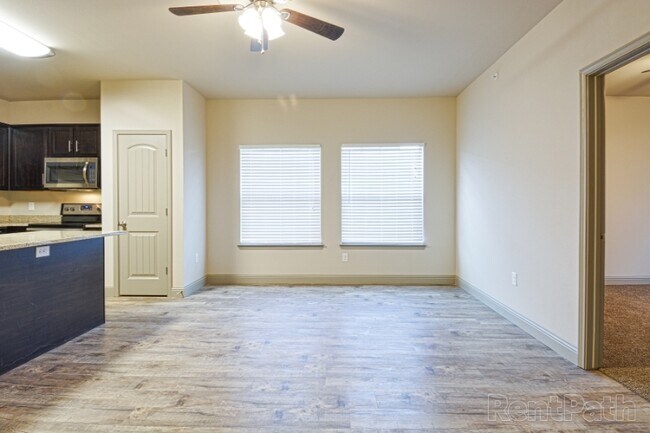 Foto del edificio - 509 Eureka St