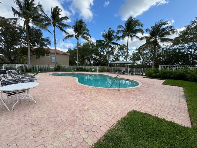 Building Photo - 676 NW 129th Way