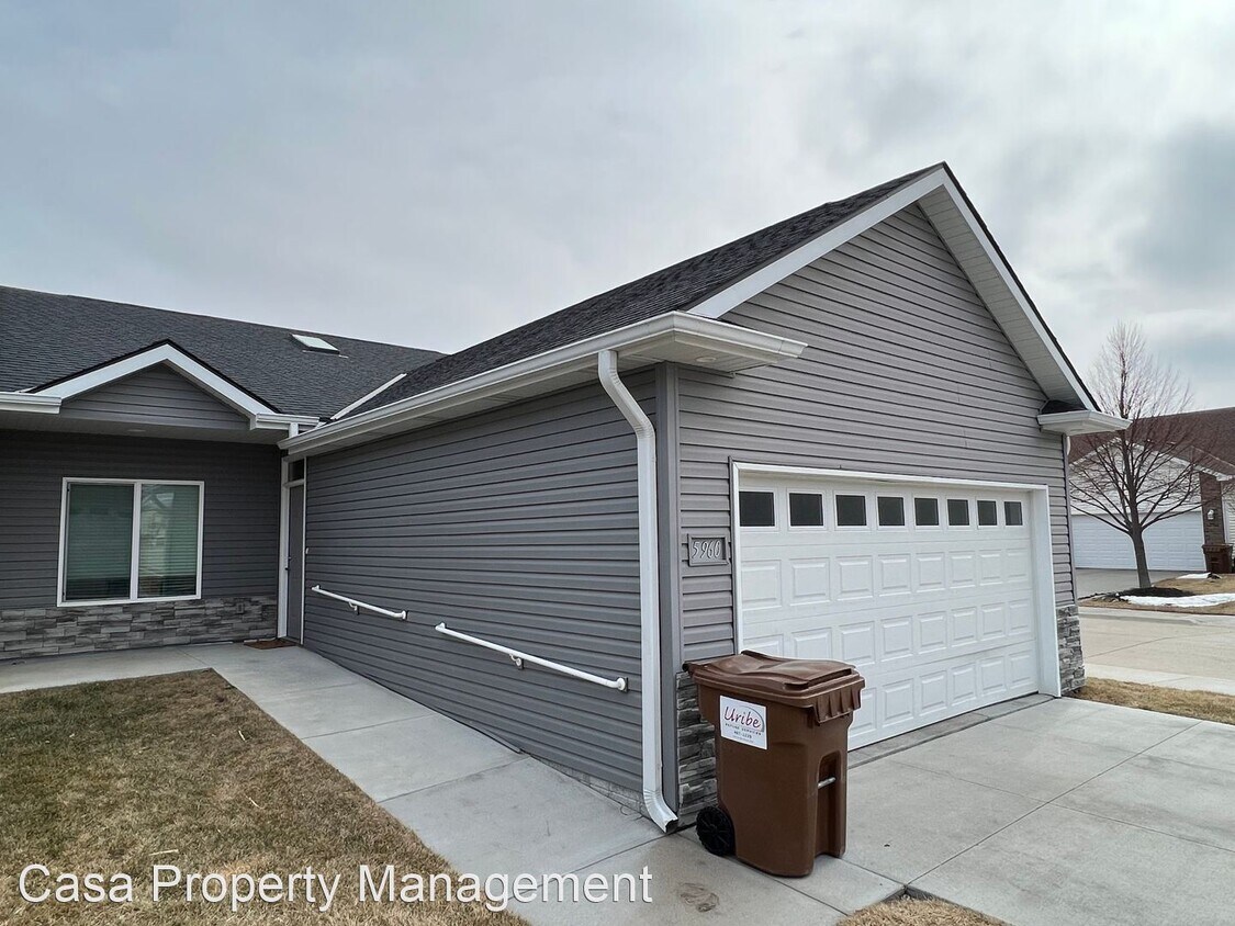Foto principal - 4 br, 3 bath House - 5960 Mad Creek Place