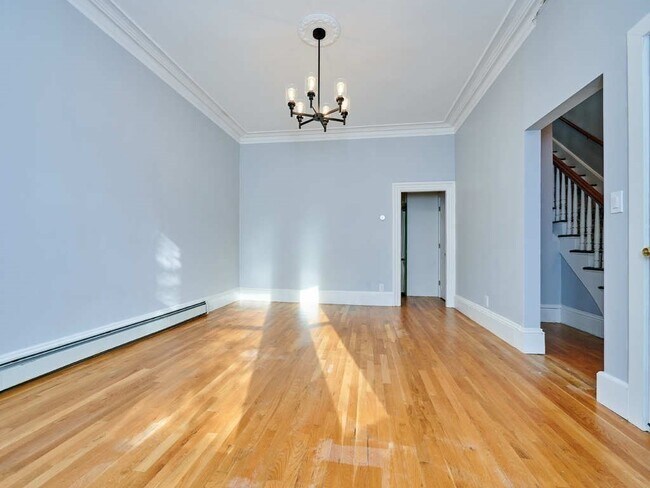 Foto del edificio - 546 E 5th St