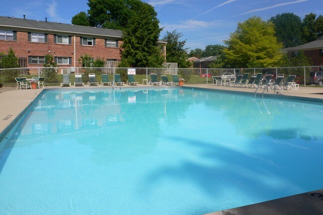 Revere Village Apartments Dayton, OH