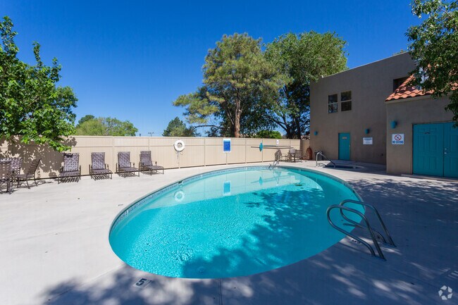 Piscina - Las Kivas