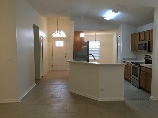 Foto del edificio - 1105 Lake George Ct