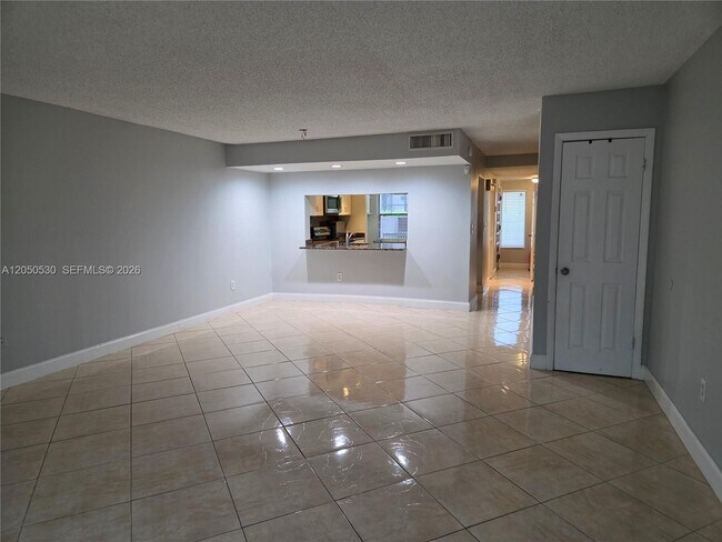 Foto del edificio - 10028 NW 41st St