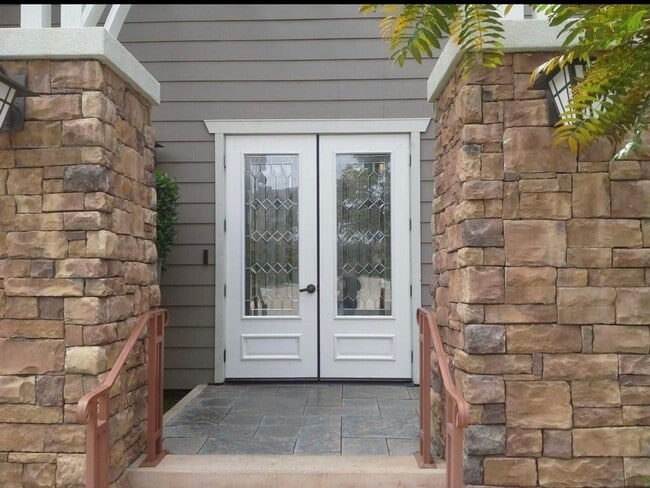 Building Photo - Seabridge Oxnard - 3 bedroom, 2 bath condo...