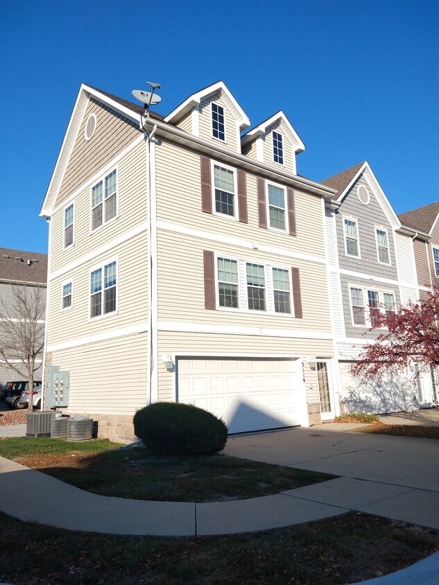 Foto principal - 3119 SW Sharmin Lane