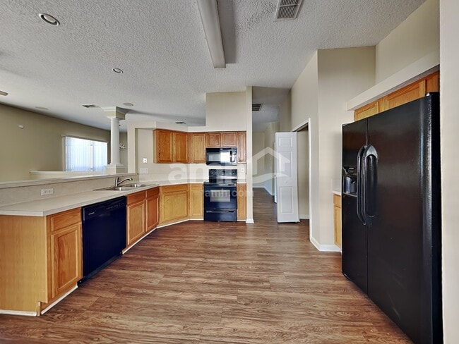 Foto del edificio - 2559 Coachman Lakes Dr