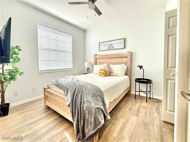 Building Photo - 6325 Wilshire Pines Cir