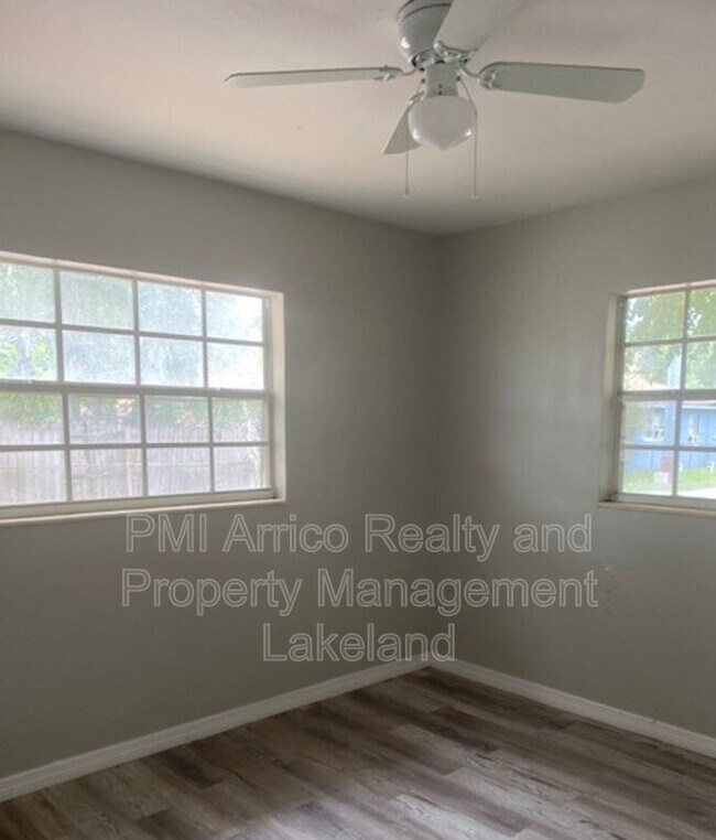 Foto del edificio - 627 Washington Ave