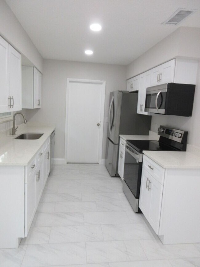 Foto del edificio - Available now! Winter Springs fully renova...