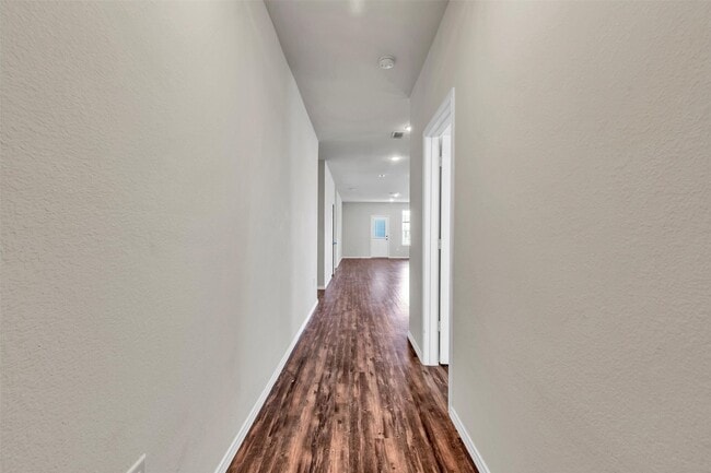 Building Photo - 5823 Buckner Creek Ct