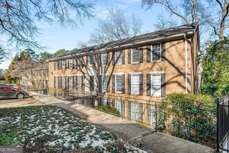 1101 Collier Rd NW
