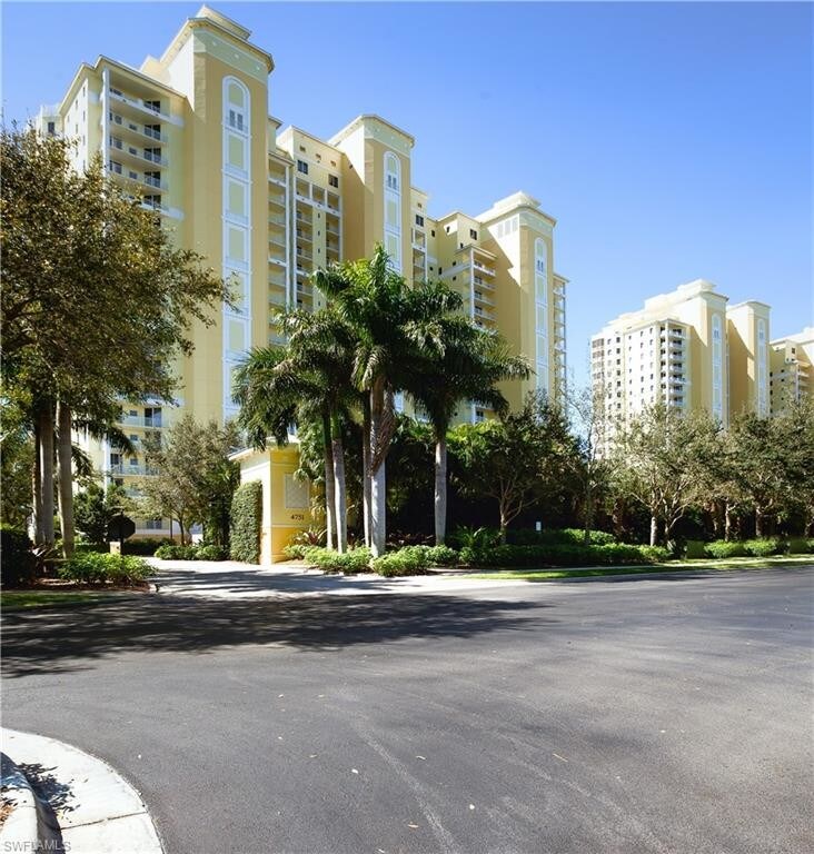 Primary Photo - 4751 W Bay Blvd