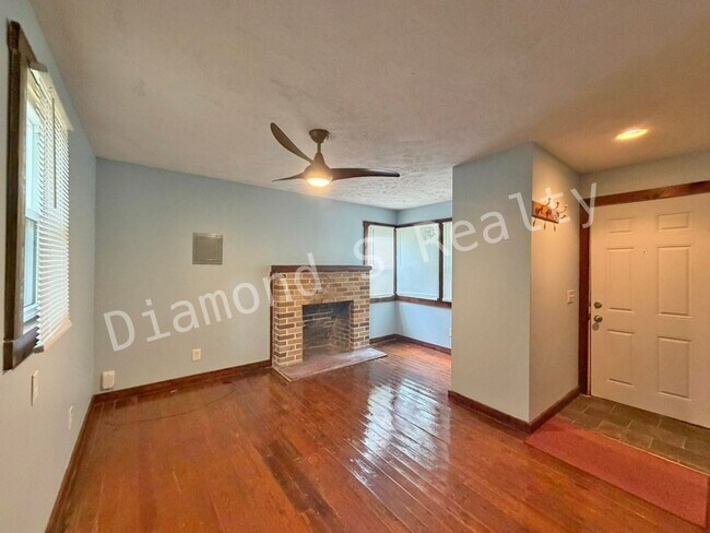 Foto del edificio - 1313 S Jefferson Ave