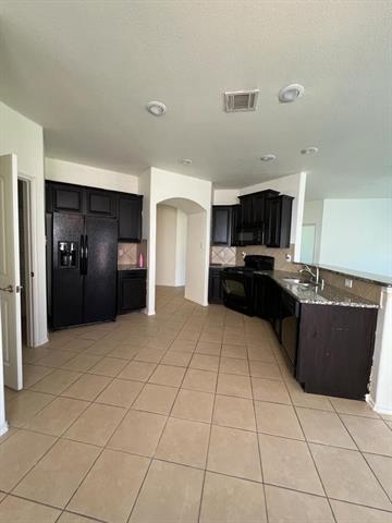 Building Photo - 1011 Meadow Green Ct