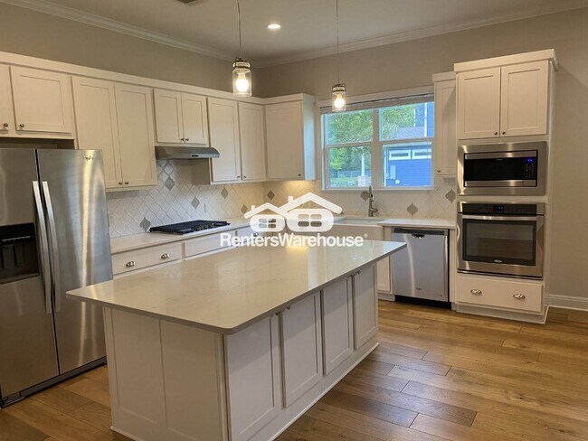 Foto del edificio - 1216 Forest St