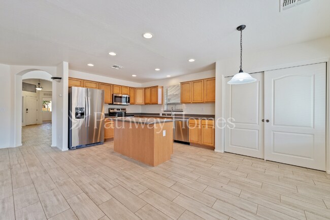 Foto del edificio - 41166 W Sanders Way