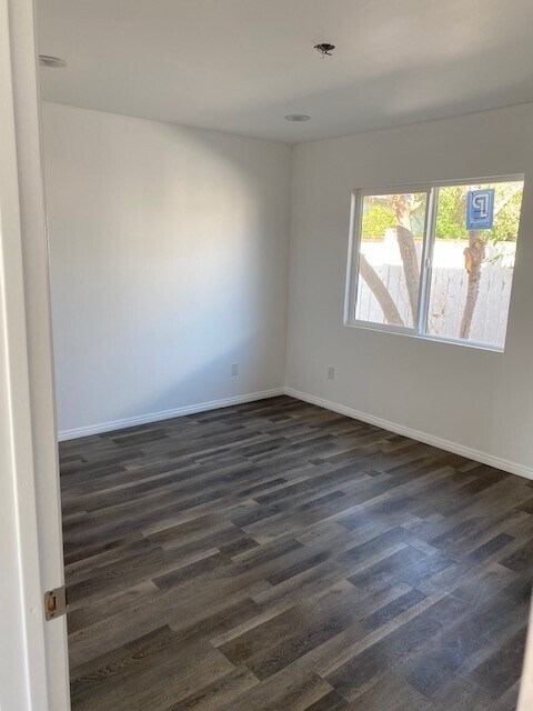 Foto del edificio - 1419 W 216th St