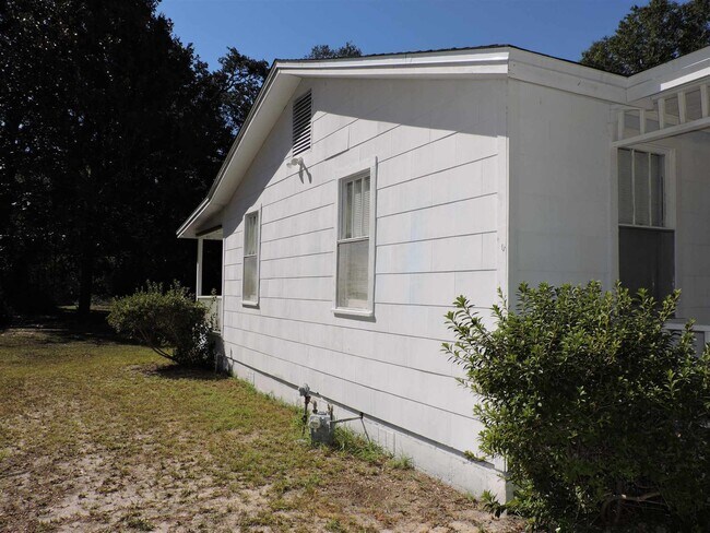 Foto del edificio - 6971 Holland Rd