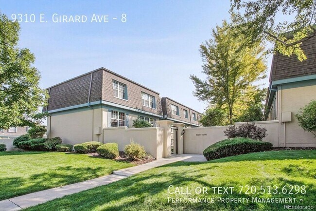 Foto del edificio - 9310 E Girard Ave