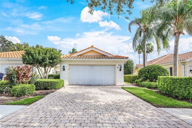 Foto del edificio - 5838 Drummond Way