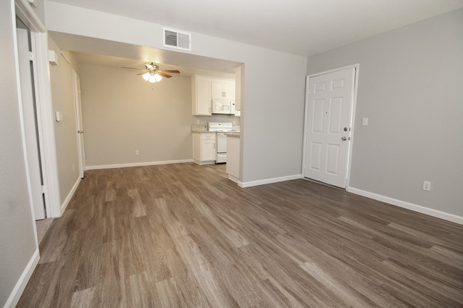 Living/Dining - Capitol View Apartments