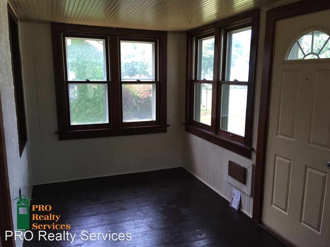 Building Photo - 1 br, 1 bath House - 5349 Nokomis Ave S