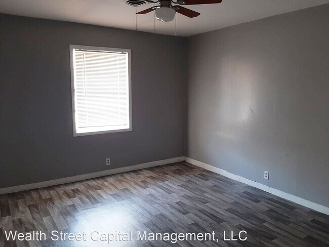 Building Photo - 3 br, 1 bath House - 907 Caldwell  St