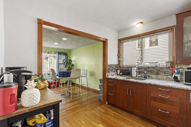 Photo - 483 Broadway Townhome